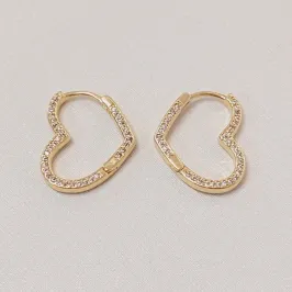 Brinco Argola Coração com Microzircônias na Lateral