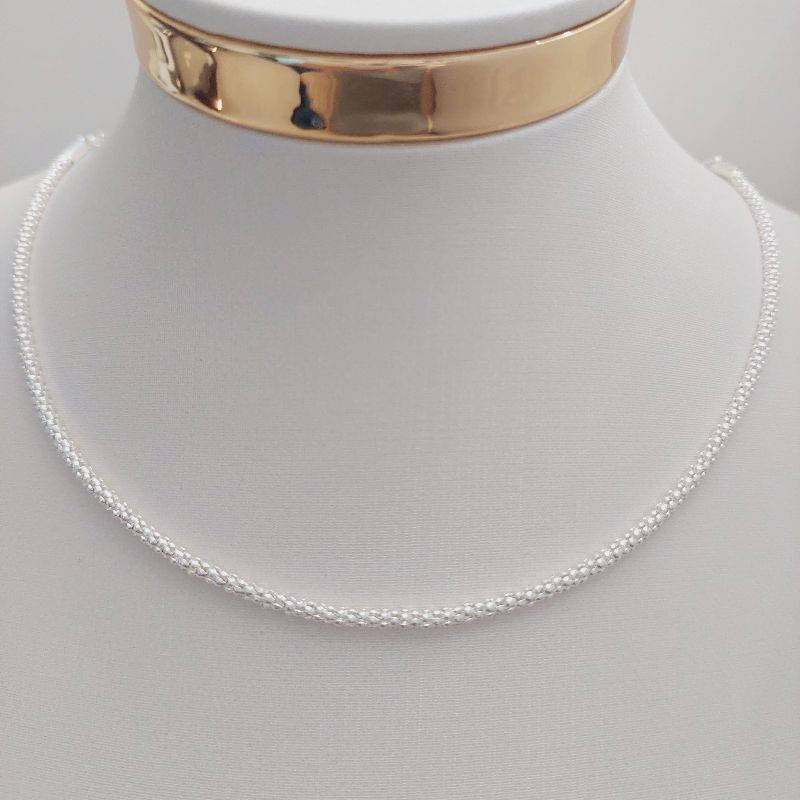 Colar Choker Morango
