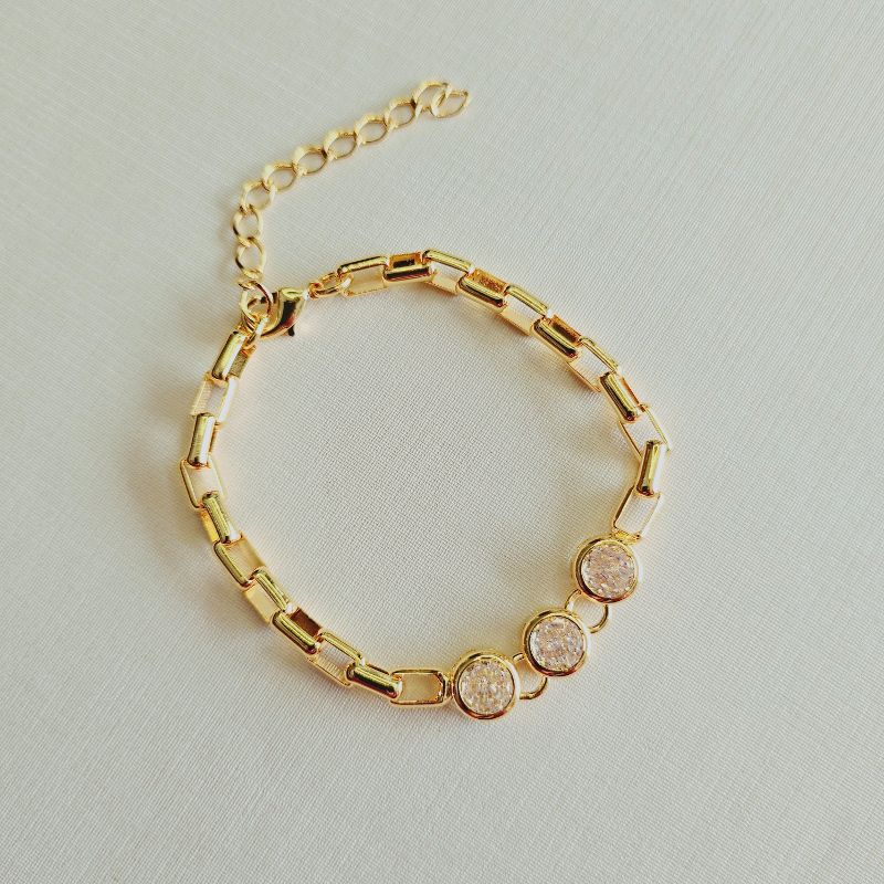 Pulseira com Pedras Redondas no Centro