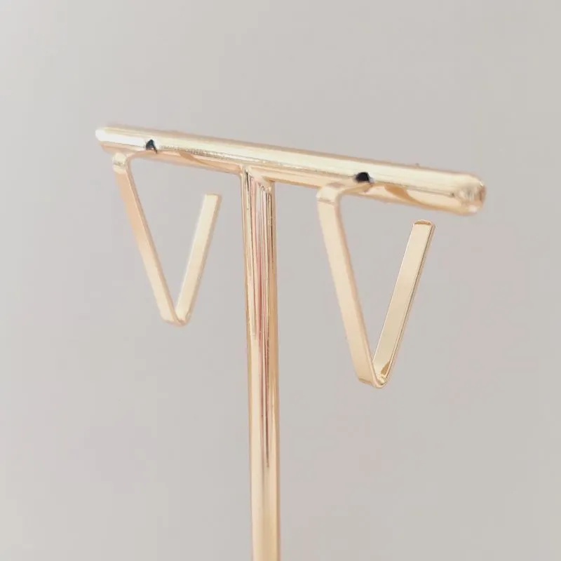 Brinco (M) Triângulo